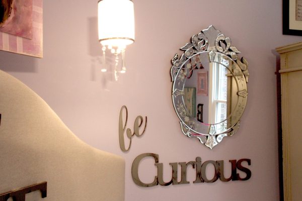 Hand Painted be Curious Wall Decor For Cheap